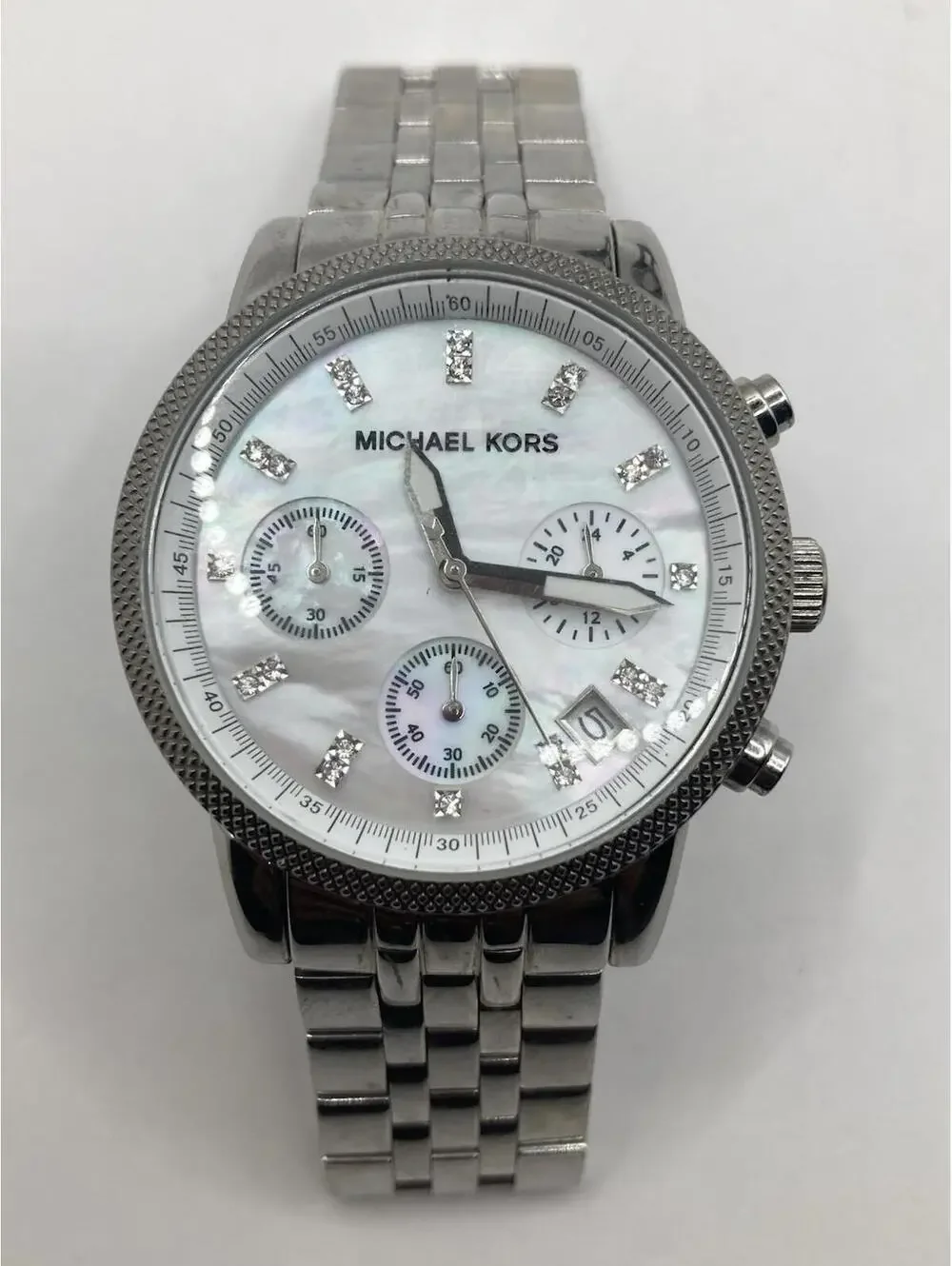 Women’s Michael Kors Ritz Mother Of Pearl Dial Chronograph Watch New Battery - Picture 4 of 9